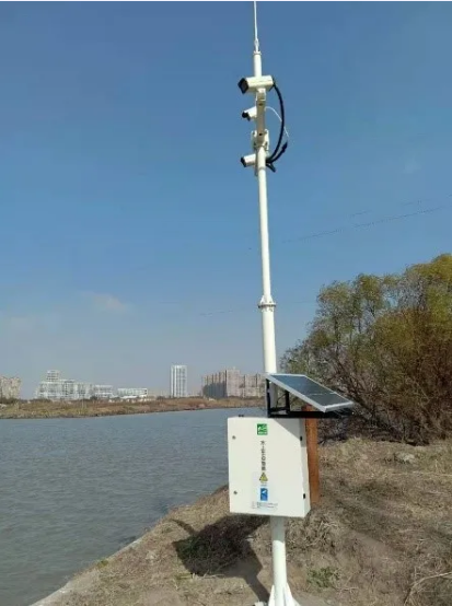 华东师大地科院李响团队与庄闲和游戏（上海）信息技术有限公司合作研发：基于多源遥感技术的水生植物智能监测与报警系统